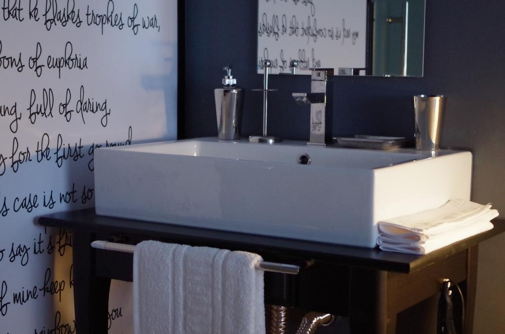 Hotel Apartamentos Rock Star Taboadela Δωμάτιο φωτογραφία